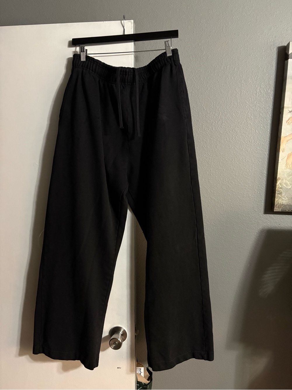 YoungLA Sweats - Picture 1 of 2